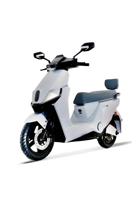 Електроскутер MES 1026-2 TITAN